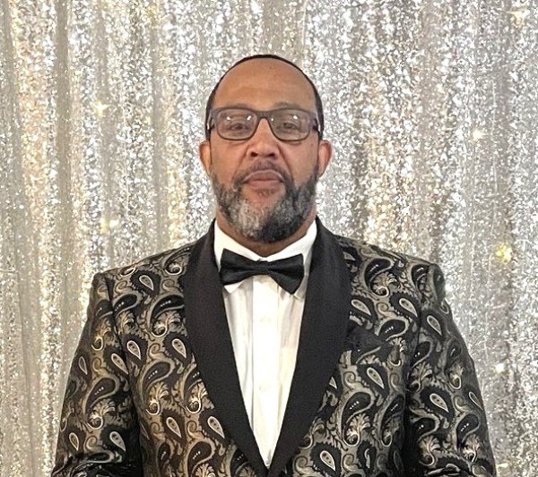  Deacon Lavon Foxx Image